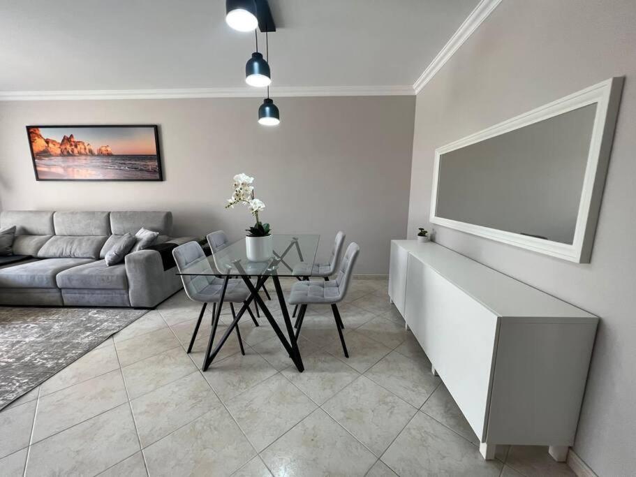 Luxury Modern Beach Apartment Quarteira Bagian luar foto