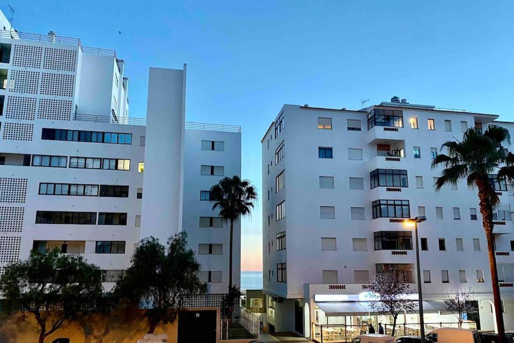 Luxury Modern Beach Apartment Quarteira Bagian luar foto