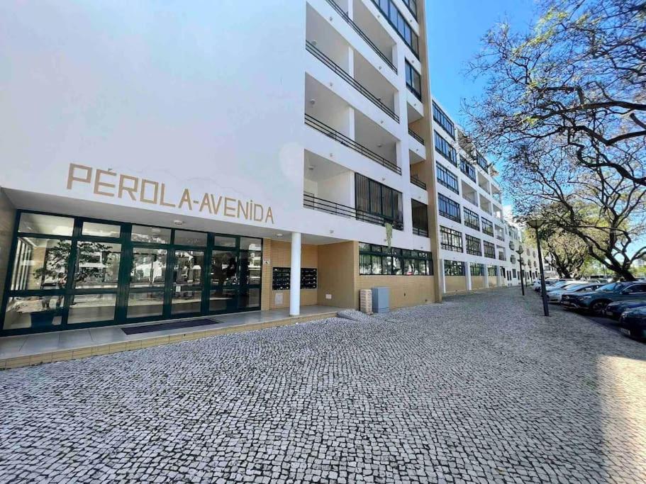 Luxury Modern Beach Apartment Quarteira Bagian luar foto