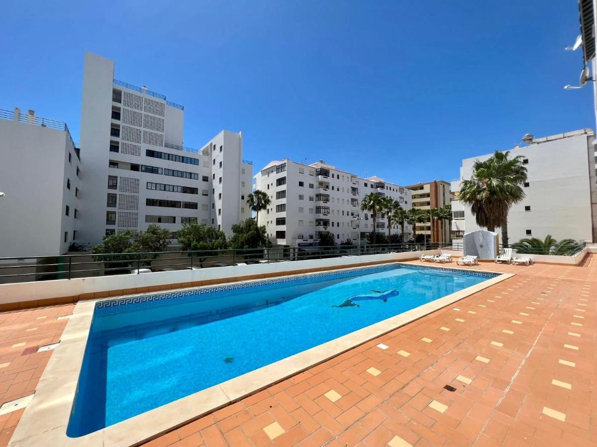 Luxury Modern Beach Apartment Quarteira Bagian luar foto